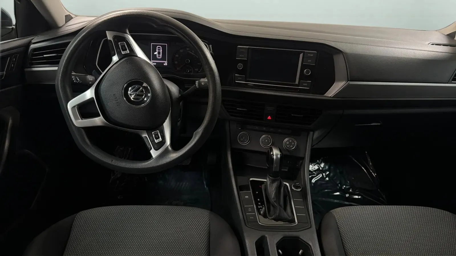 Volkswagen Jetta photo 11