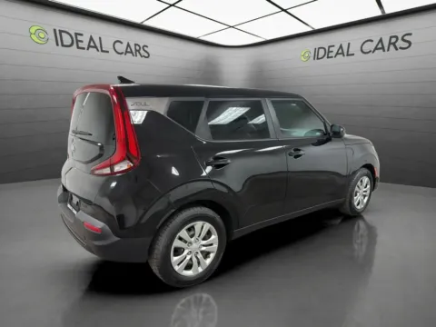 More photos of 2021 Kia Soul LX at Ideal Cars - Apache Junction, AZ