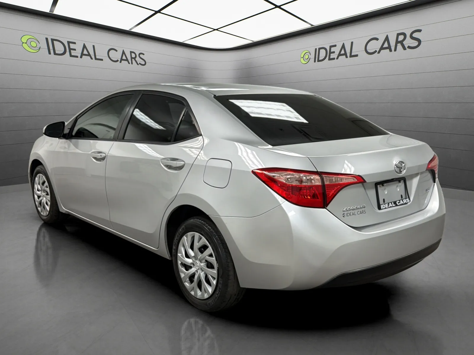 Toyota Corolla photo 3