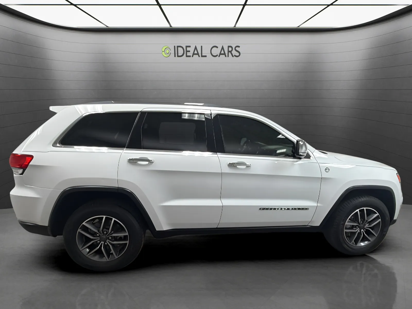 Jeep Grand Cherokee photo 6