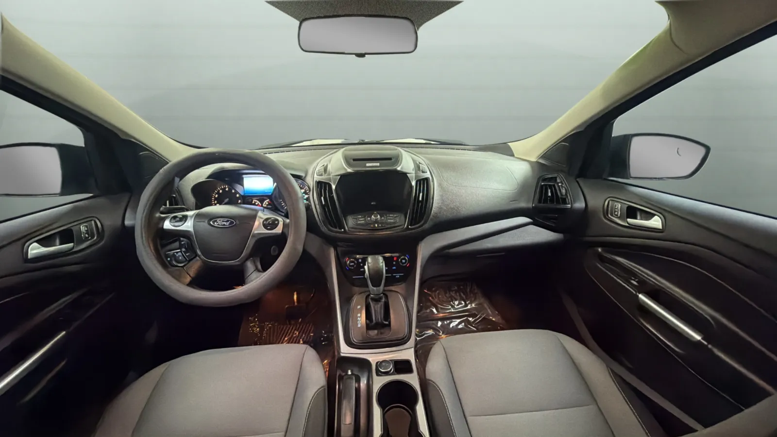 Ford Escape photo 9