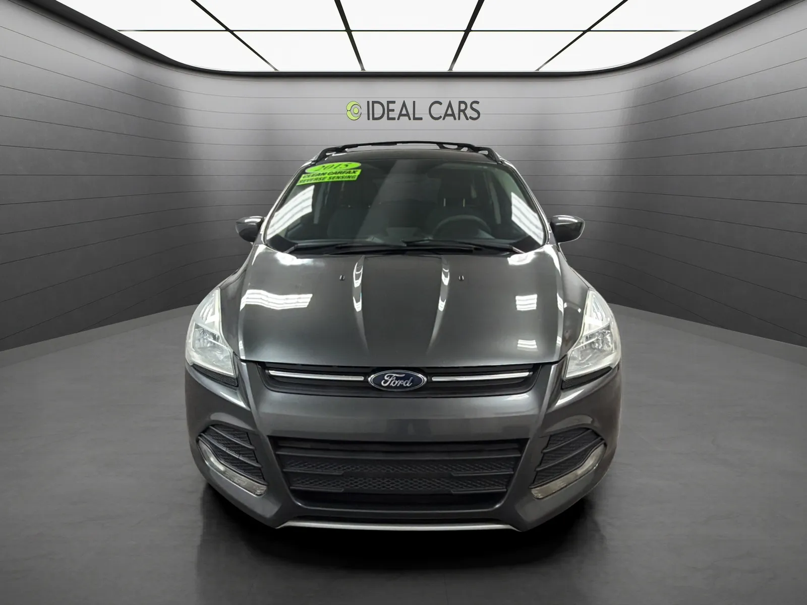 Ford Escape photo 2