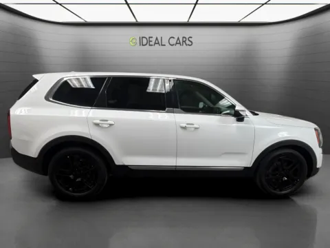 More photos of 2020 Kia Telluride LX at Ideal Cars - Apache Junction, AZ