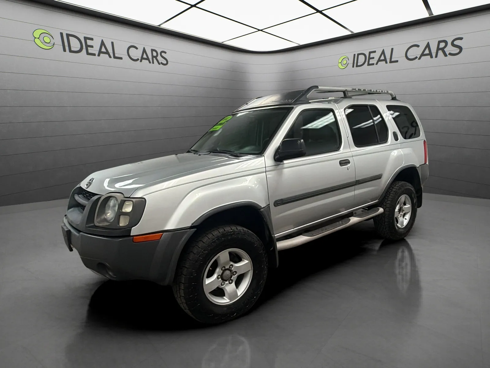 Silver 2004 Nissan Xterra XE for sale in Apache Junction, AZ