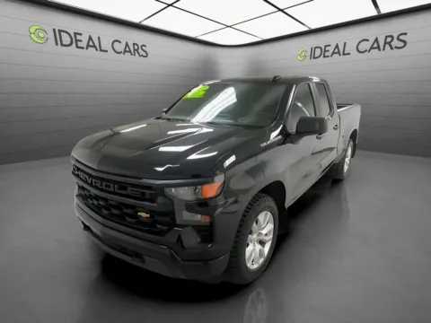 2022 Chevrolet Silverado 1500 2WD Custom for sale in Mesa, AZ