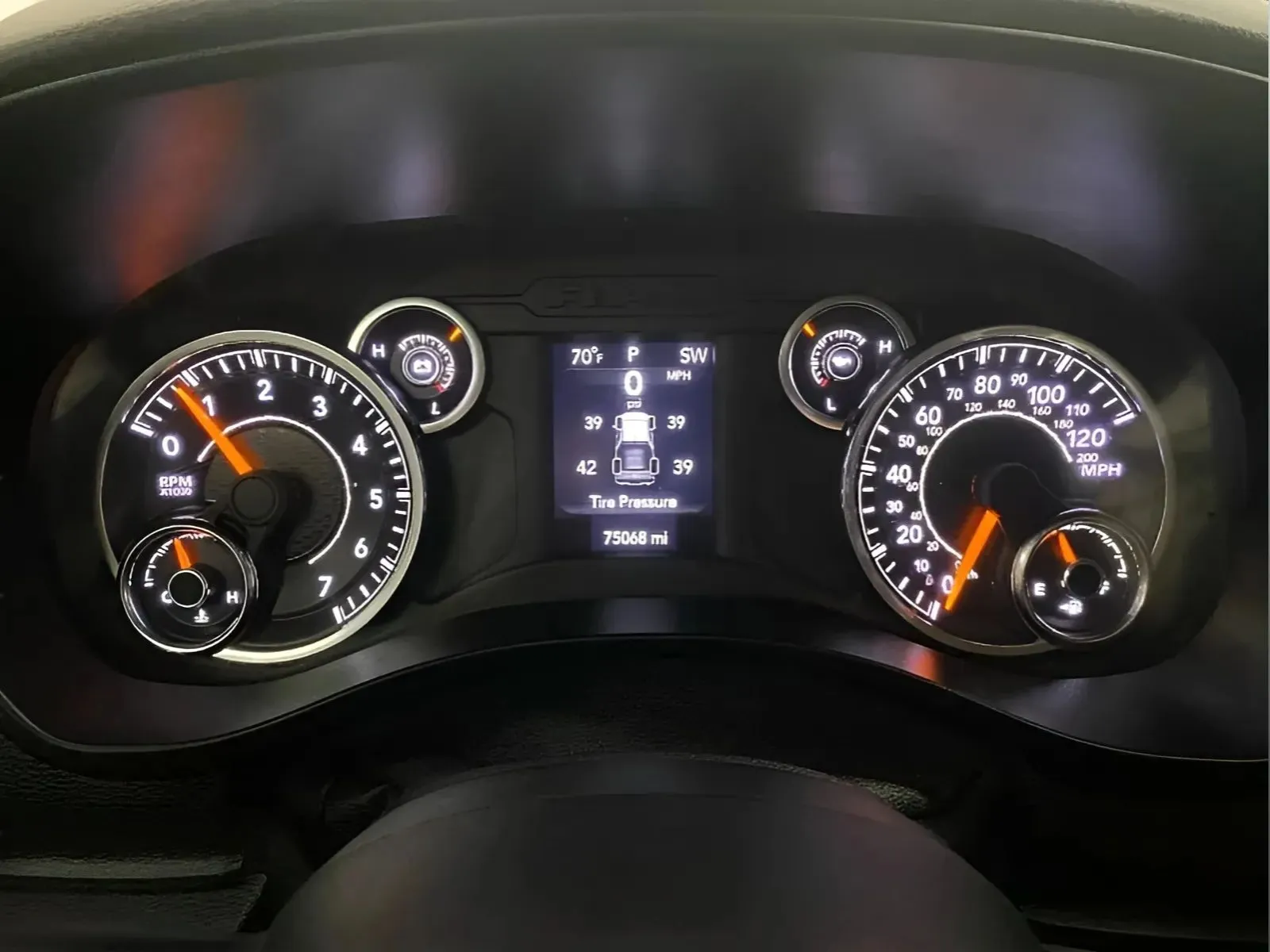 Ram 1500 photo 18