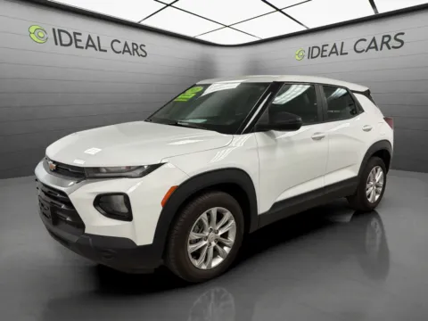 White 2021 Chevrolet Trailblazer LS for sale in Mesa, AZ
