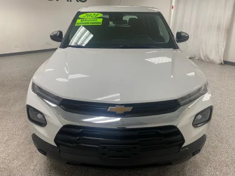 Photos of 2021 Chevrolet Trailblazer LS for sale in Mesa, AZ at Ideal Cars - at Broadway Rd.