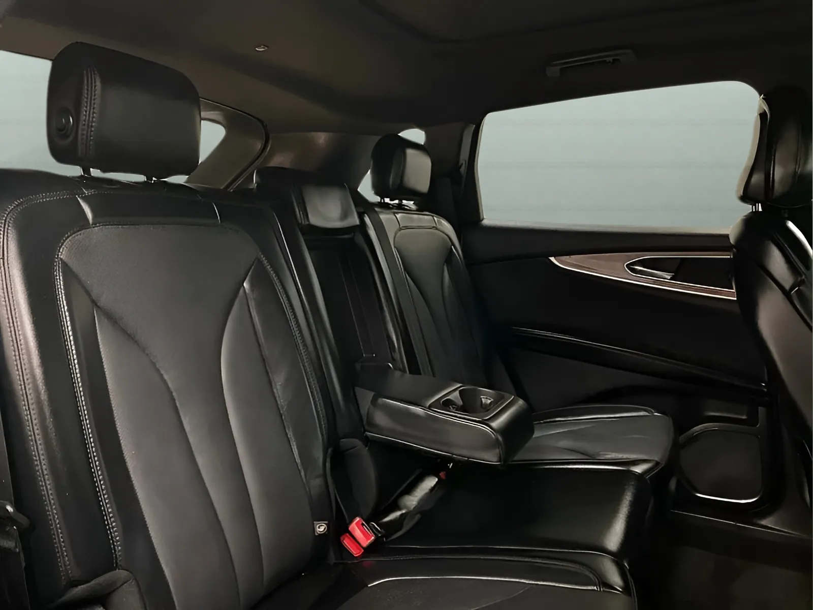 2020 Lincoln Nautilus Reserve - Photo 11