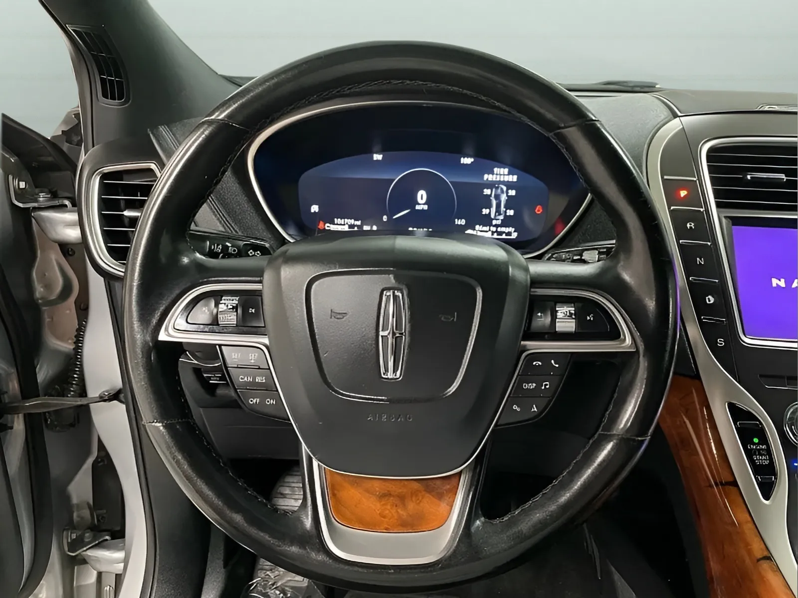 2020 Lincoln Nautilus Reserve - Photo 13
