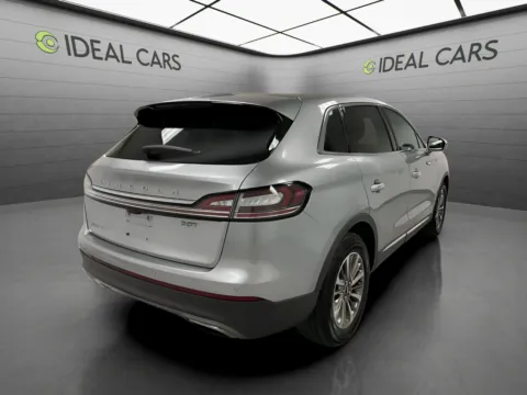 More photos of 2020 Lincoln Nautilus Reserve at Ideal Cars - at Broadway Rd., AZ