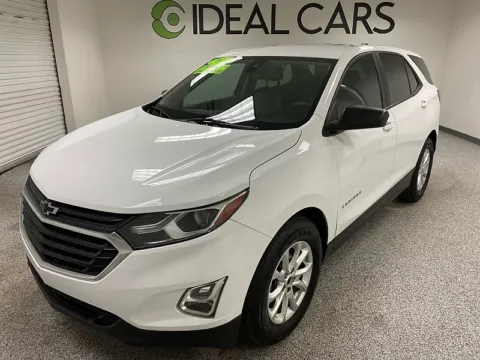 White 2020 Chevrolet Equinox LS for sale in Mesa, AZ