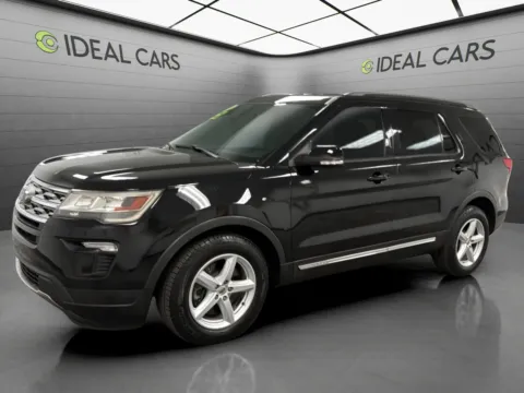 Black 2018 Ford Explorer XLT for sale in Mesa, AZ