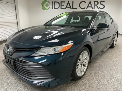 Blue 2019 Toyota Camry XLE for sale in Mesa, AZ