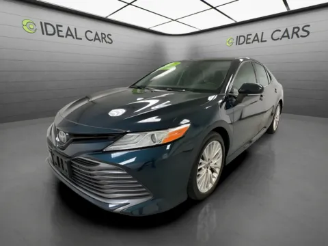 Blue 2019 Toyota Camry XLE for sale in Mesa, AZ