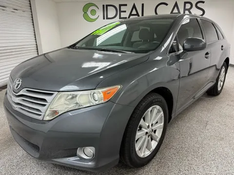 Gray 2011 Toyota Venza 4d SUV FWD for sale in Mesa, AZ
