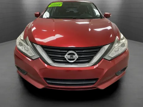 Photos of 2016 Nissan Altima 2.5 SL for sale in Mesa, AZ at Ideal Cars - at Broadway Rd.