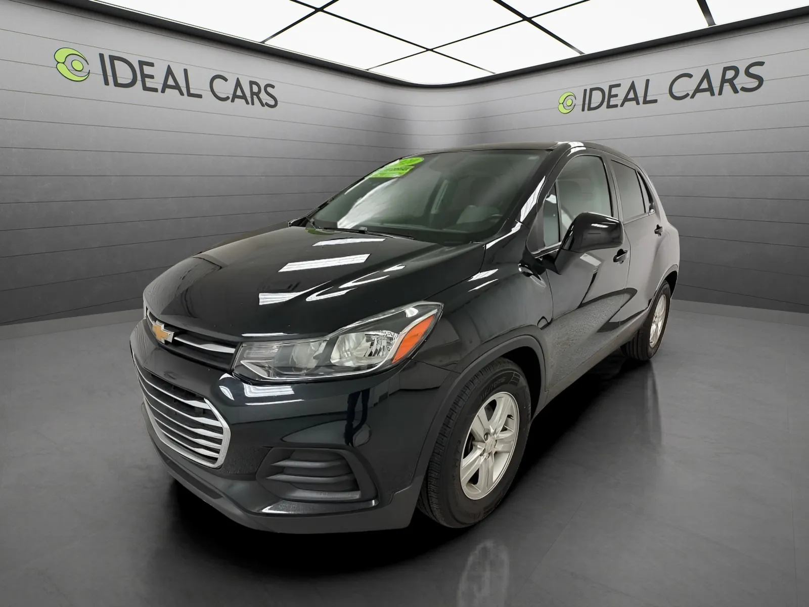 Black 2020 Chevrolet Trax 4d SUV FWD LS for sale in Mesa, AZ