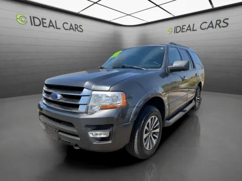 Gray 2017 Ford Expedition 4d SUV 4WD XLT for sale in Mesa, AZ