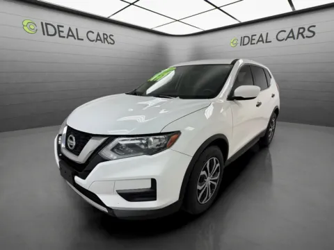 White 2017 Nissan Rogue 4d SUV FWD S for sale in Mesa, AZ