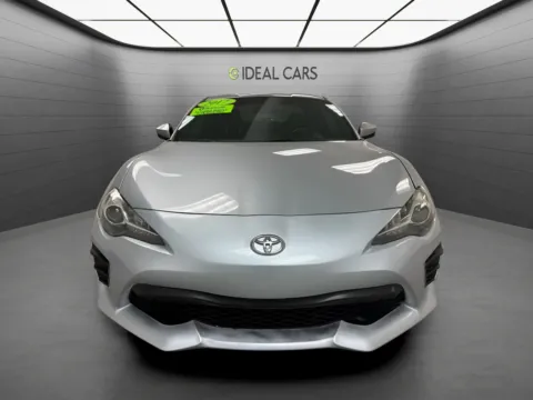 Photos of 2017 Toyota 86 2d Coupe Auto for sale in Mesa, AZ at Ideal Cars - at Broadway Rd.