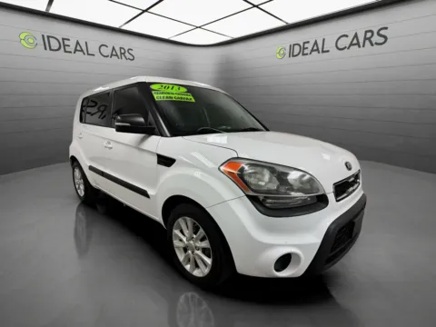 Another view of 2013 Kia Soul 4d Hatchback + Auto for sale in Mesa, AZ at Ideal Cars - at Broadway Rd.