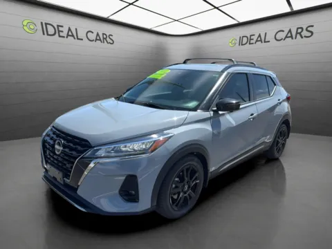 Gray 2022 Nissan Kicks SR for sale in Mesa, AZ