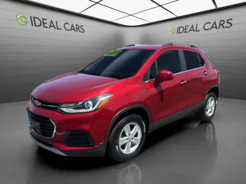 Black 2020 Chevrolet Trax LT for sale in Mesa, AZ