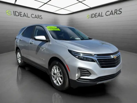 More photos of 2022 Chevrolet Equinox LT at Ideal Cars - at Alma School Rd, AZ