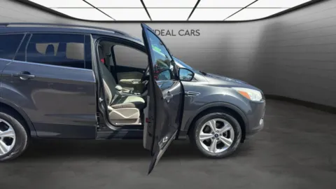 More photos of 2015 Ford Escape SE at Ideal Cars - at Broadway Rd., AZ