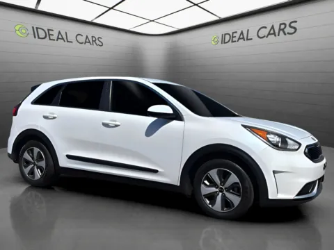 Another view of 2017 Kia Niro FE for sale in Mesa, AZ at Ideal Cars - at Broadway Rd.