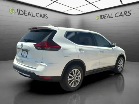 More photos of 2020 Nissan Rogue SV at Ideal Cars - at Alma School Rd, AZ