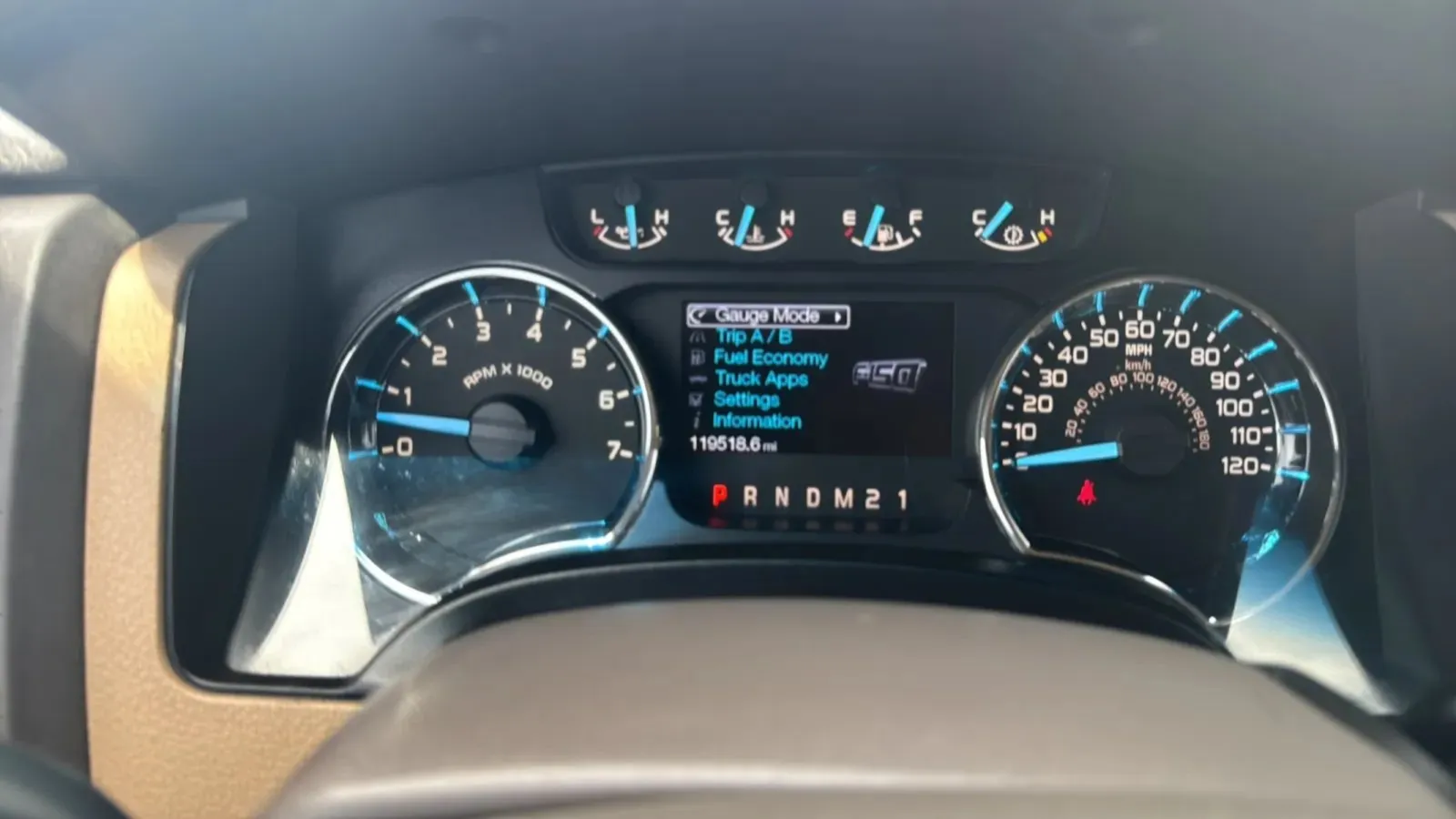 Ford F-150 photo 10