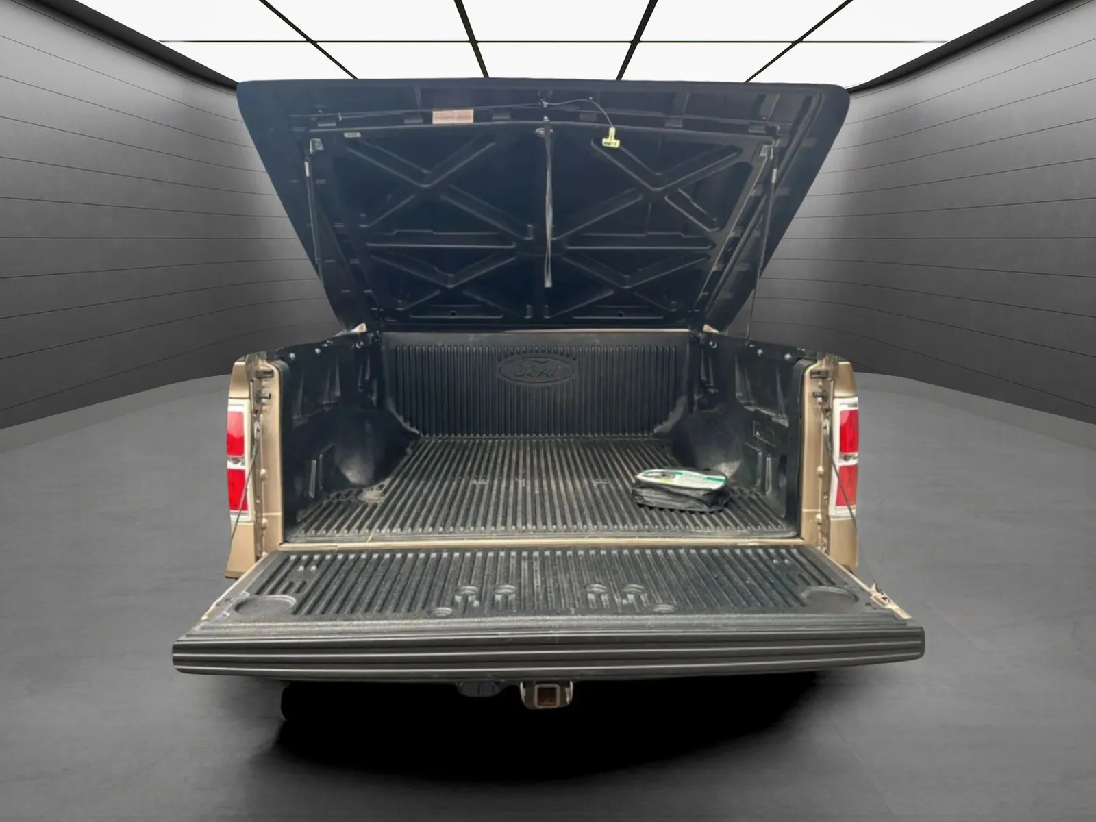 Ford F-150 photo 18