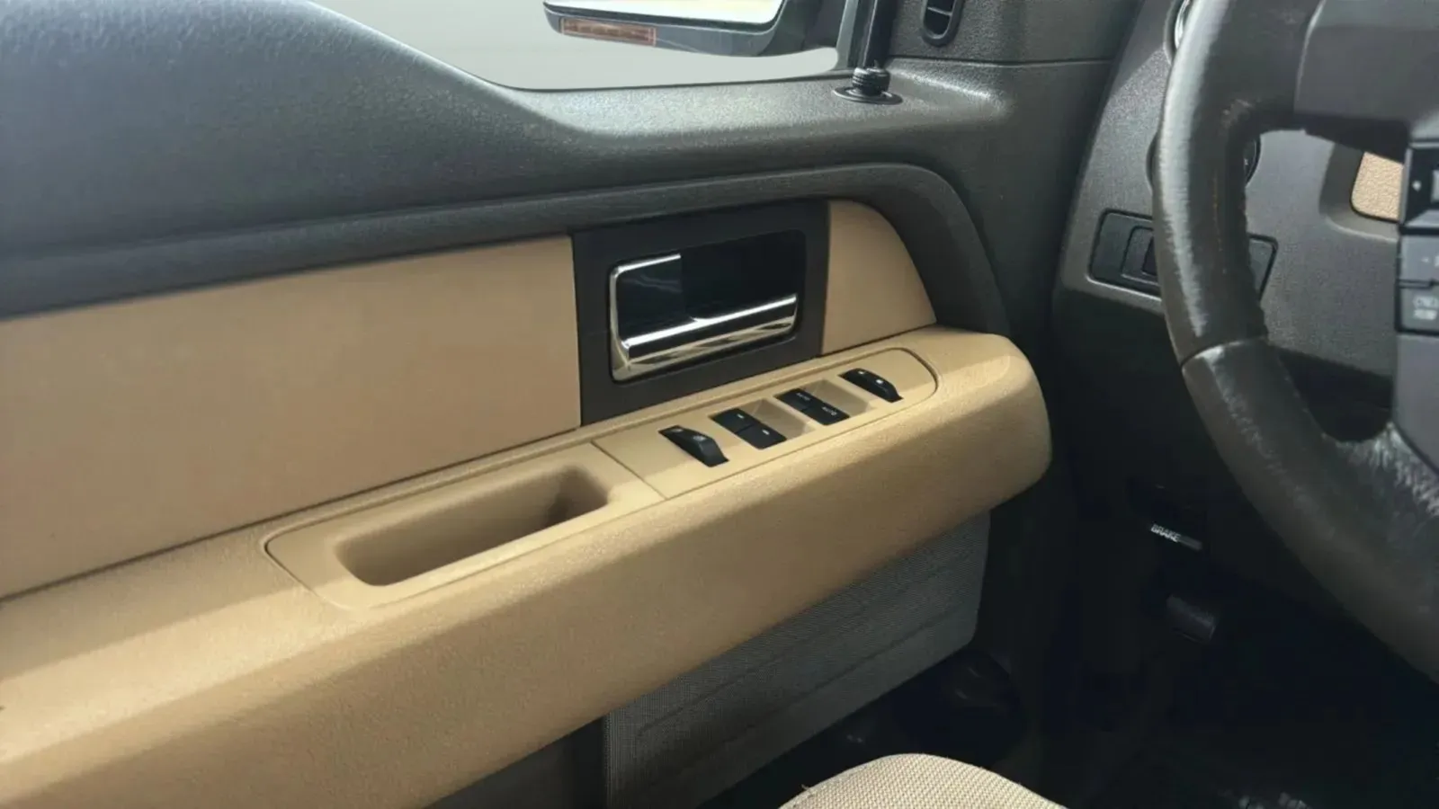 Ford F-150 photo 16