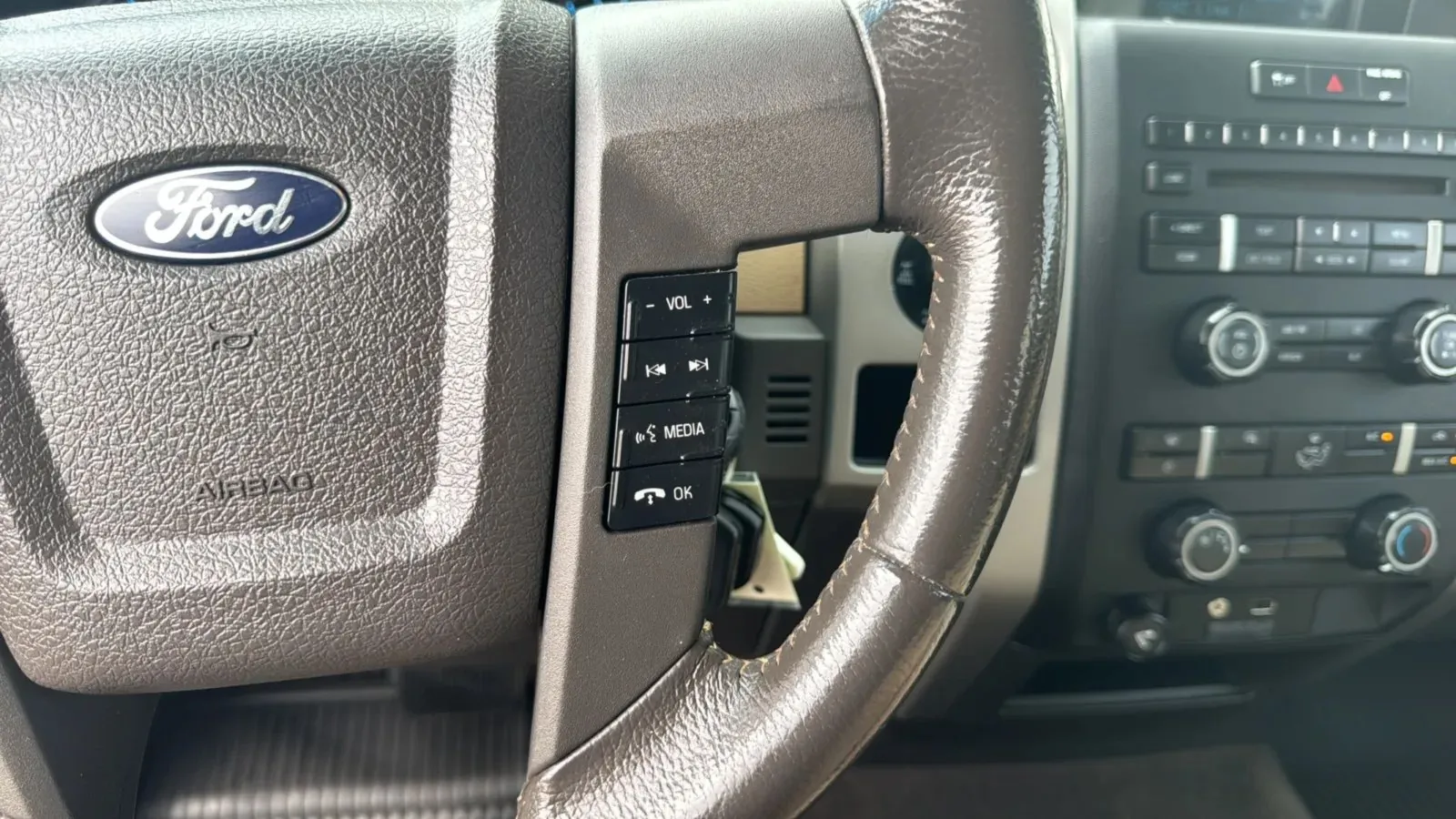 Ford F-150 photo 23