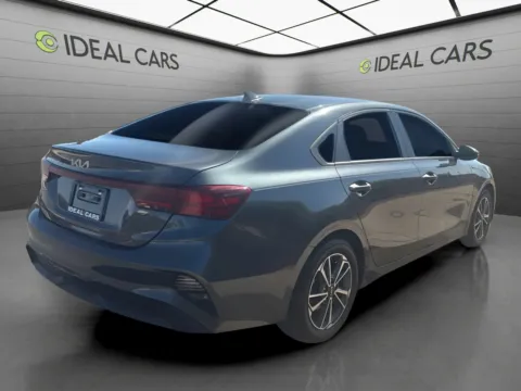 More photos of 2022 Kia Forte LXS at Ideal Cars - at Broadway Rd., AZ