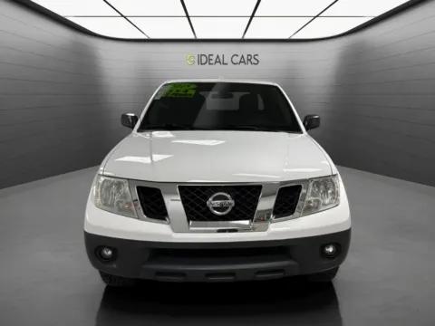 Photos of 2018 Nissan Frontier SV V6 for sale in Mesa, AZ at Ideal Cars - at Alma School Rd