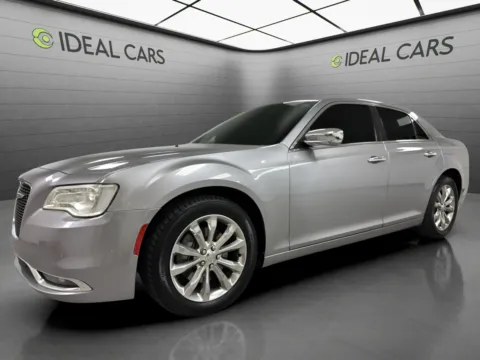 Silver 2018 Chrysler 300 Limited for sale in Mesa, AZ
