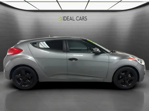 More photos of 2015 Hyundai VELOSTER at Ideal Cars - at Alma School Rd, AZ