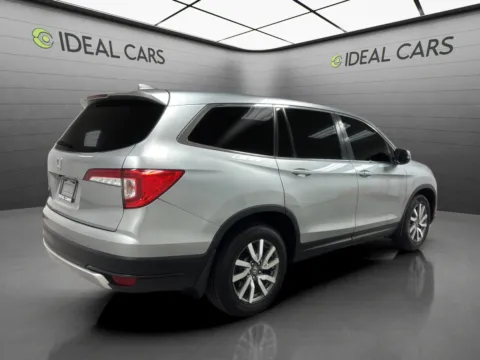 More photos of 2019 Honda Pilot EX at Ideal Cars - at Alma School Rd, AZ