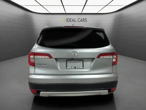 More photos of 2019 Honda Pilot EX at Ideal Cars - at Alma School Rd, AZ