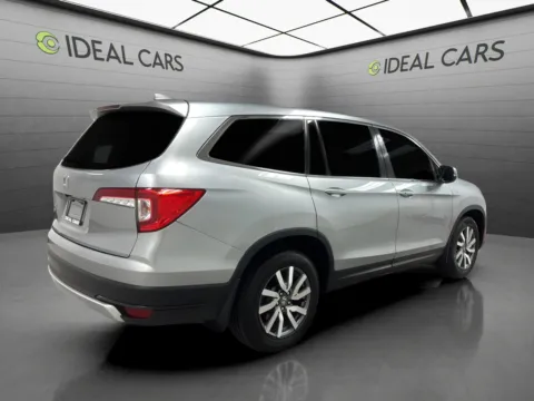 More photos of 2019 Honda Pilot EX at Ideal Cars - at Alma School Rd, AZ