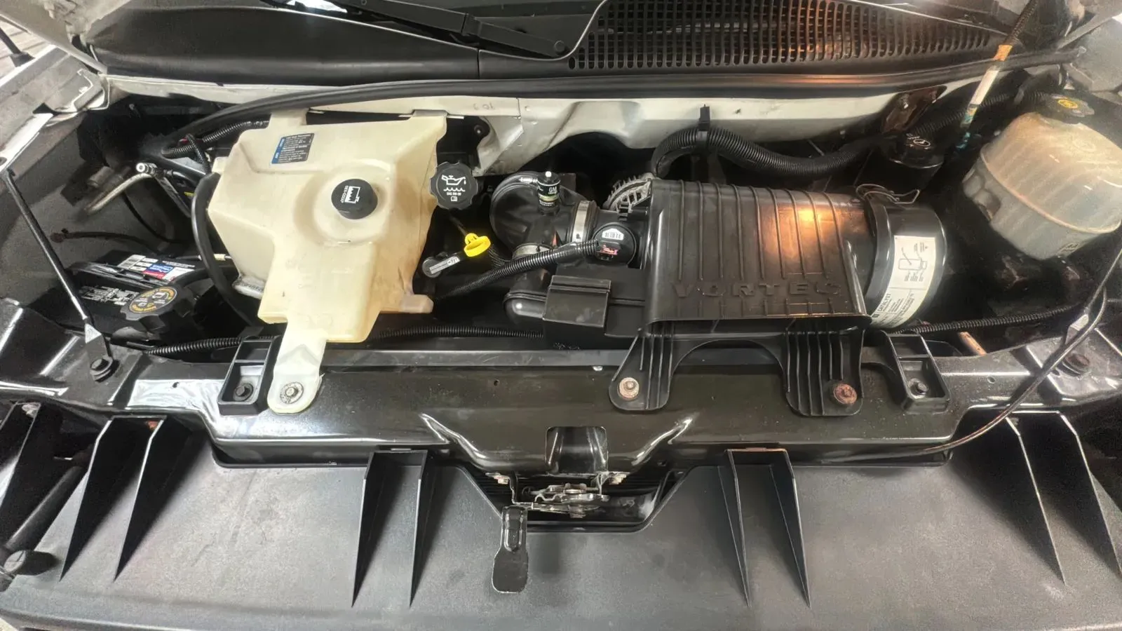 Chevrolet Express photo 22