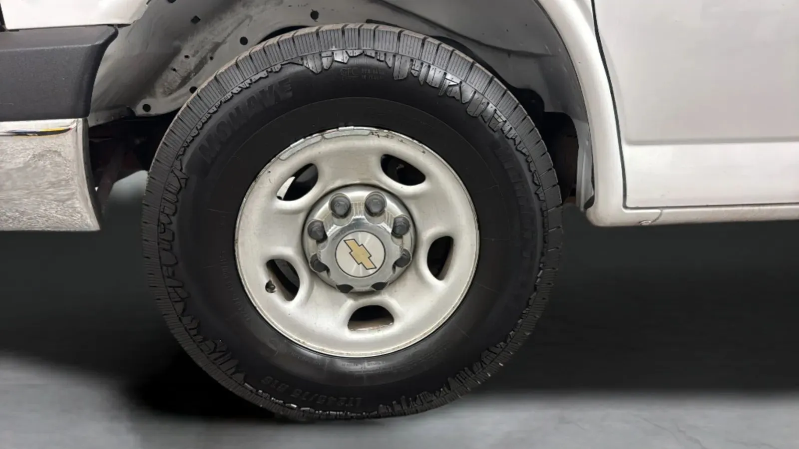 Chevrolet Express photo 27