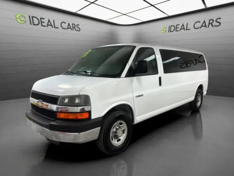 White 2004 Chevrolet Express 3500 for sale in Mesa, AZ