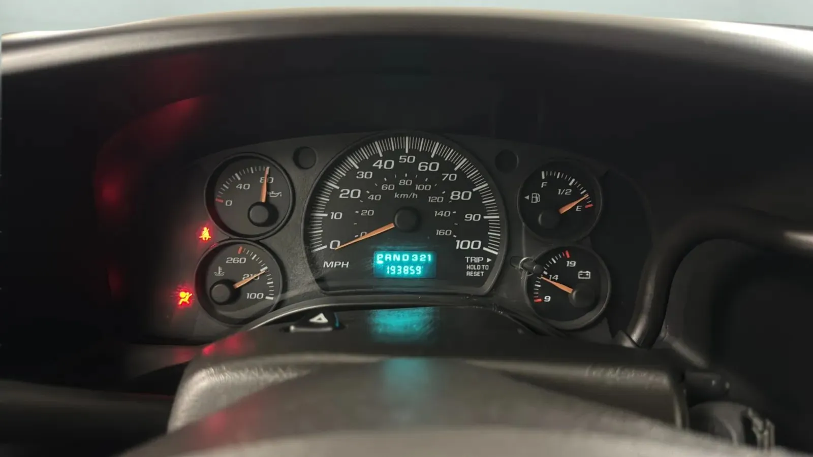 Chevrolet Express photo 11