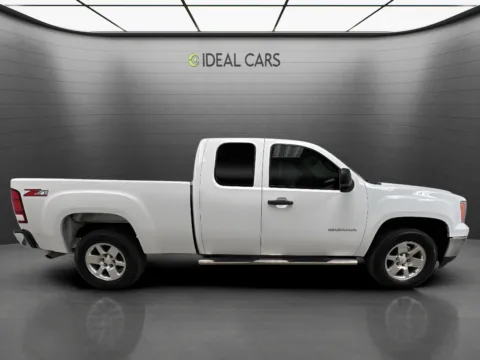 More photos of 2011 GMC Sierra 1500 SLE at Ideal Cars - at Alma School Rd, AZ