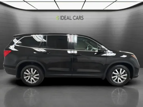 More photos of 2019 Honda Pilot EX-L at Ideal Cars - at Alma School Rd, AZ