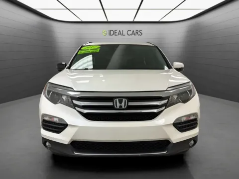 Photos of 2017 Honda Pilot Elite for sale in Mesa, AZ at Ideal Cars - at Alma School Rd